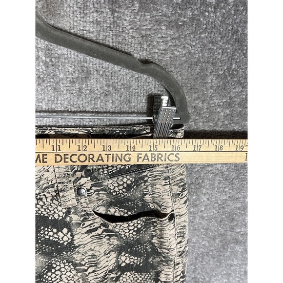 Cabi Diamondback Snakeskin Skinny Jeans Womens Size 8 Stretch Pockets Style‎ 958 - Picture 6 of 9